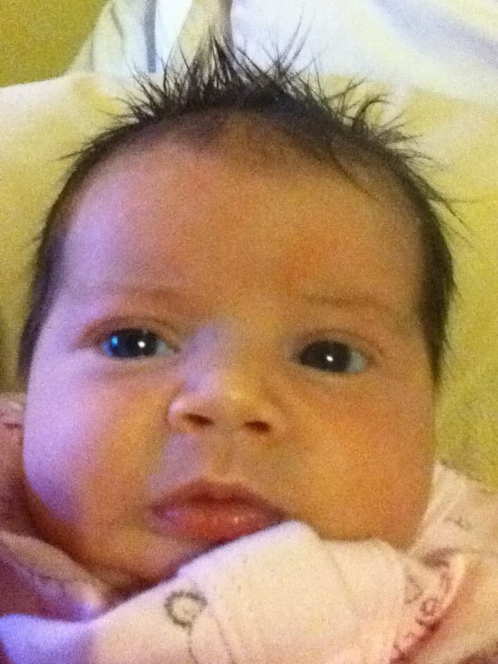 mrscheese9's tweet photo. Diva bach ni yn bedair heddiw! @MrCheese9 🎉🎁💗 https://t.co/KF0OyCYOO1