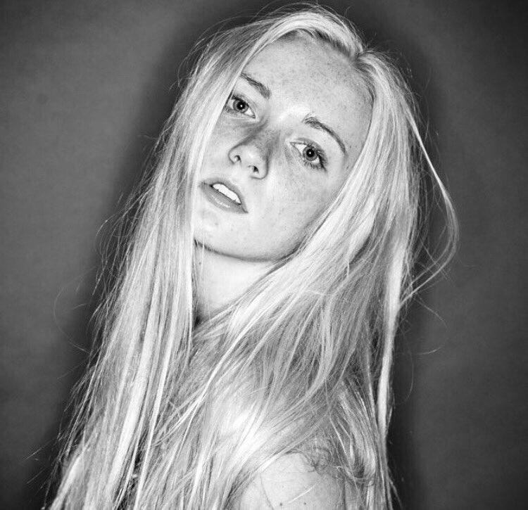 Utahsfinestt's tweet photo. Blaire Wachter- Beautiful &amp; such a beautiful dancer 😍 @blairemari https://t.co/d7gX9OUbC9