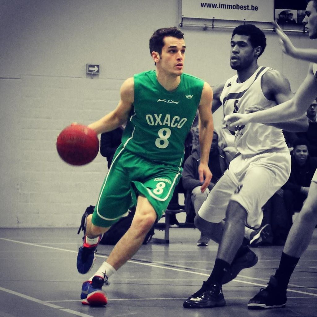 oxacobbc's tweet photo. Young #teamgreen breaking through. Jonas speelde nuttige minuten tegen Ninane. Sterk kerel #oxaco #capenberg https://t.co/76zcx069Gl