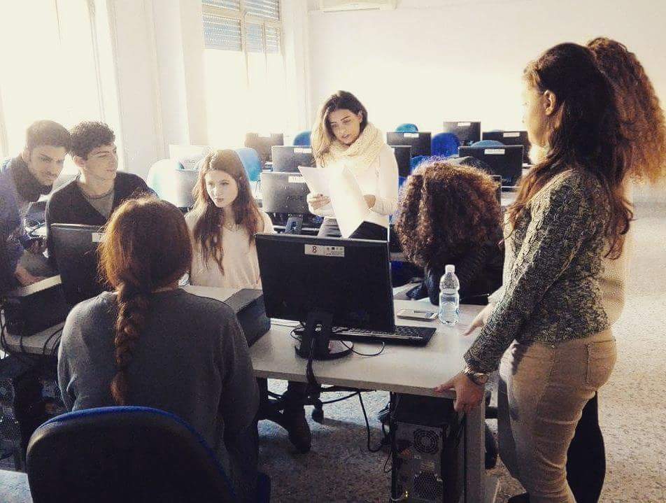 TeamPhoenix9899's tweet photo. #ASOC1516 #TEAMPHOENIX #WORKINPROGRESS https://t.co/R0s5a0cm1w