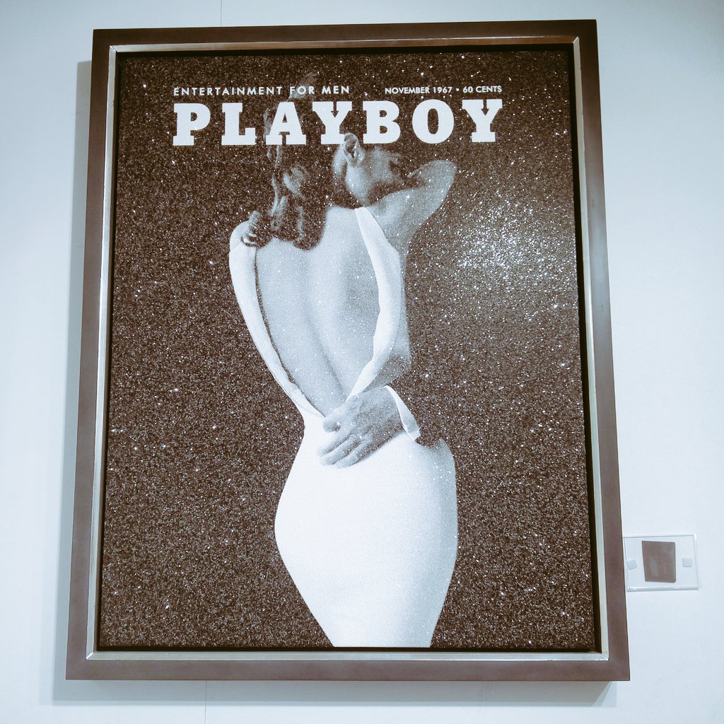 SpaghettiBonds's tweet photo. How a woman should be @simoonclaridge  👸💖 perfection!👌 #thatdressthough #dontmakewomenliketheyusedto #playboy #art https://t.co/geDeFkUn8n