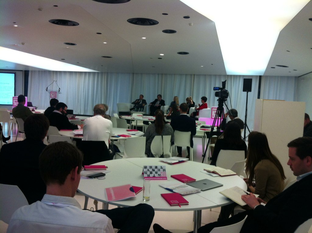 AP_Imprensa's tweet photo. Intervenção de @ViolaRoberto na Conferência Anual do #FutureMediaLab @FML_EU @MagazineMedia https://t.co/QjEt8NEs8y