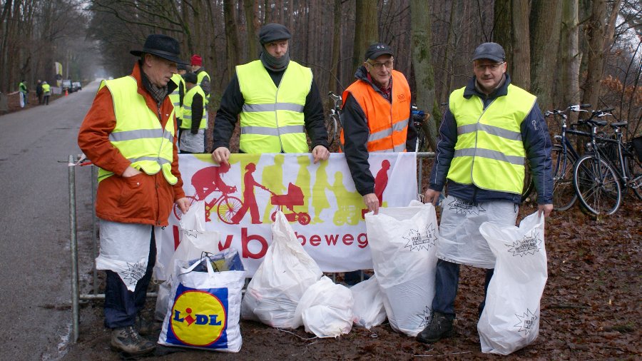 Ondanks acties blijft #zwerfvuil een chronische ziekte <a href="/kwbeensgezind/">kwb</a> #leefomgeving beweging.net/limburg/region…