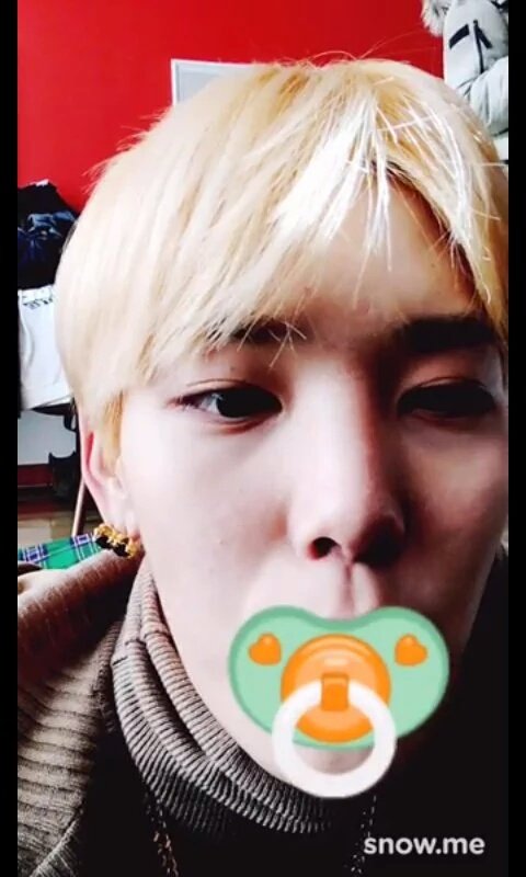 zelosteroids's tweet photo. #BabySelcaDay #SorryForTheFace #GreatImitationOfSlendrina #IDontKnowHowToGetARightAngle
@BAP_Jongup @ZELO96 https://t.co/osvEY6DQvU