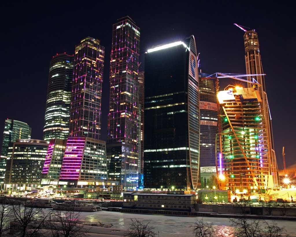Москоу Сити ночь зима