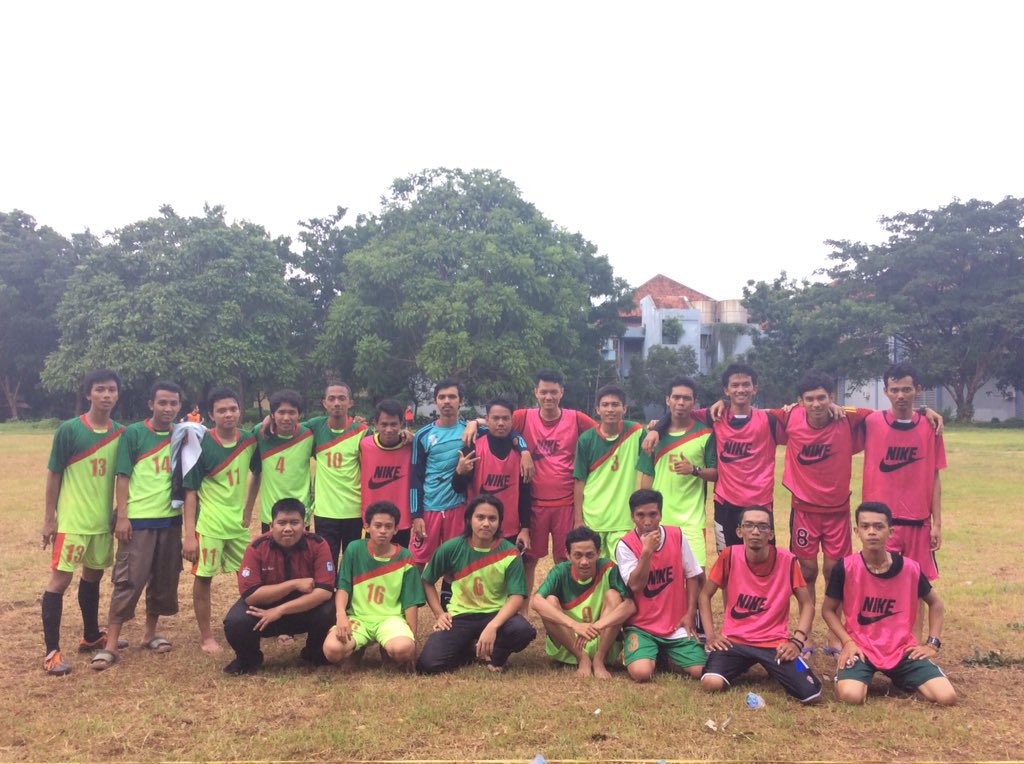 Aktimasi2016's tweet photo. Hasil akhir pertandingan sepakbola @eXcIpient_ 2 - 4 Gigolos
Salam #Aktimasi2016 https://t.co/pWmHSmWCnl