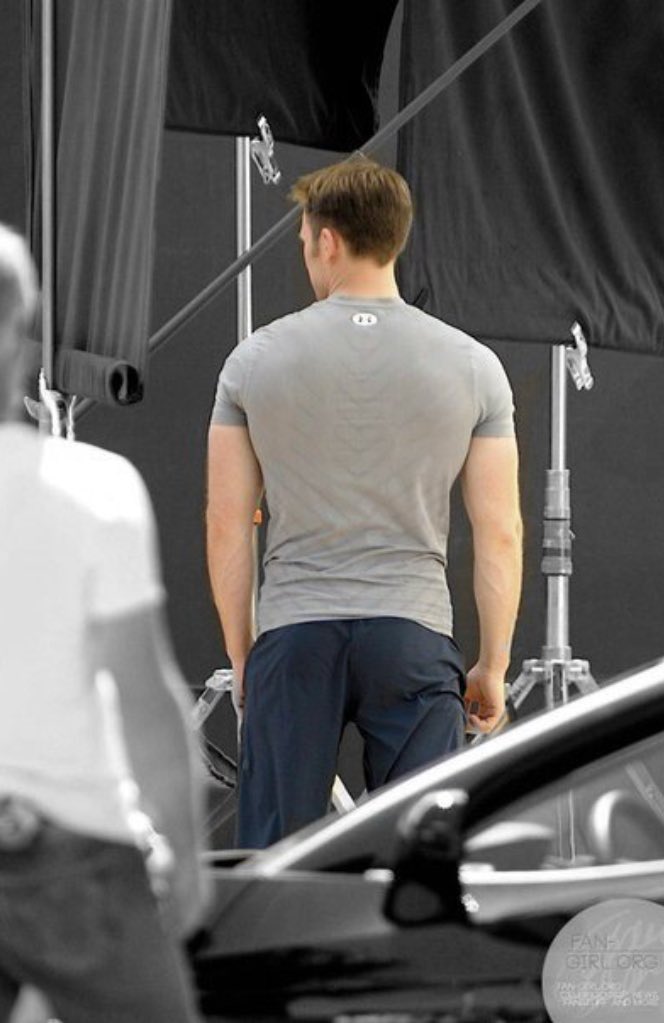 queculind0's tweet image. Chris Evans