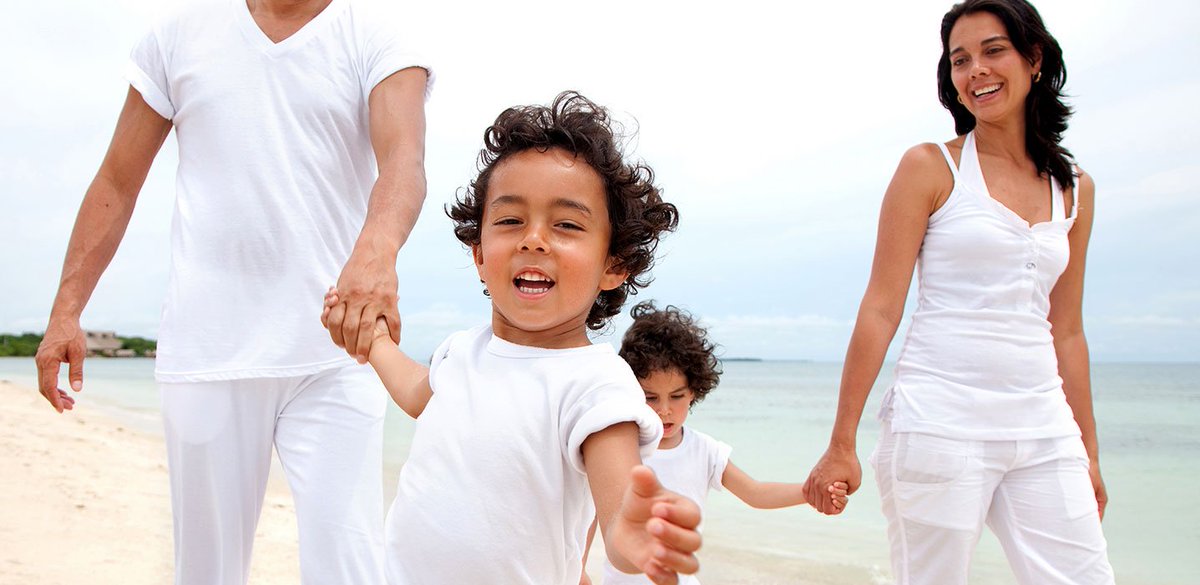 Preferential_1's tweet image. Secure your #family with #dualcitizenship from Preferential Passports. ow.ly/XxWhB