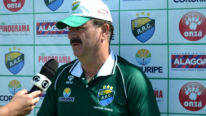 AACoruripe's tweet photo. Técnico exalta estreia do Coruripe, mas diz que time precisa melhorar.
https://t.co/IpDxB1TSGr https://t.co/d77GUD2x8t