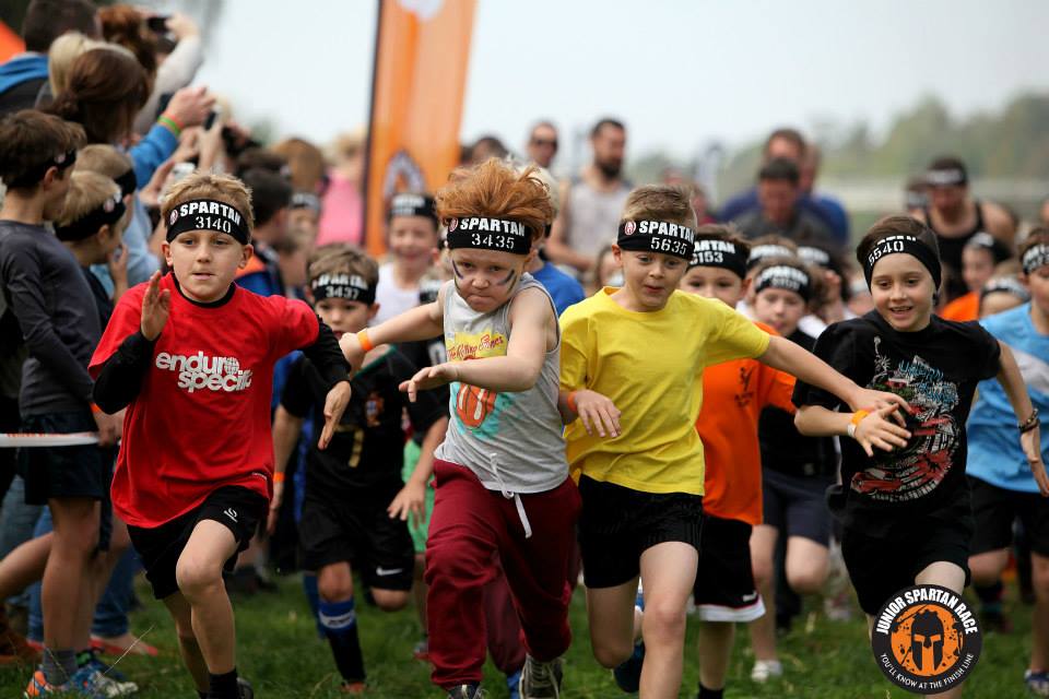 spartanraceuk's tweet photo. We have under 14 races at all of our 2016 races. It’s an intense family day out. https://t.co/TP5zuq53nz https://t.co/0vVbuXY5xV