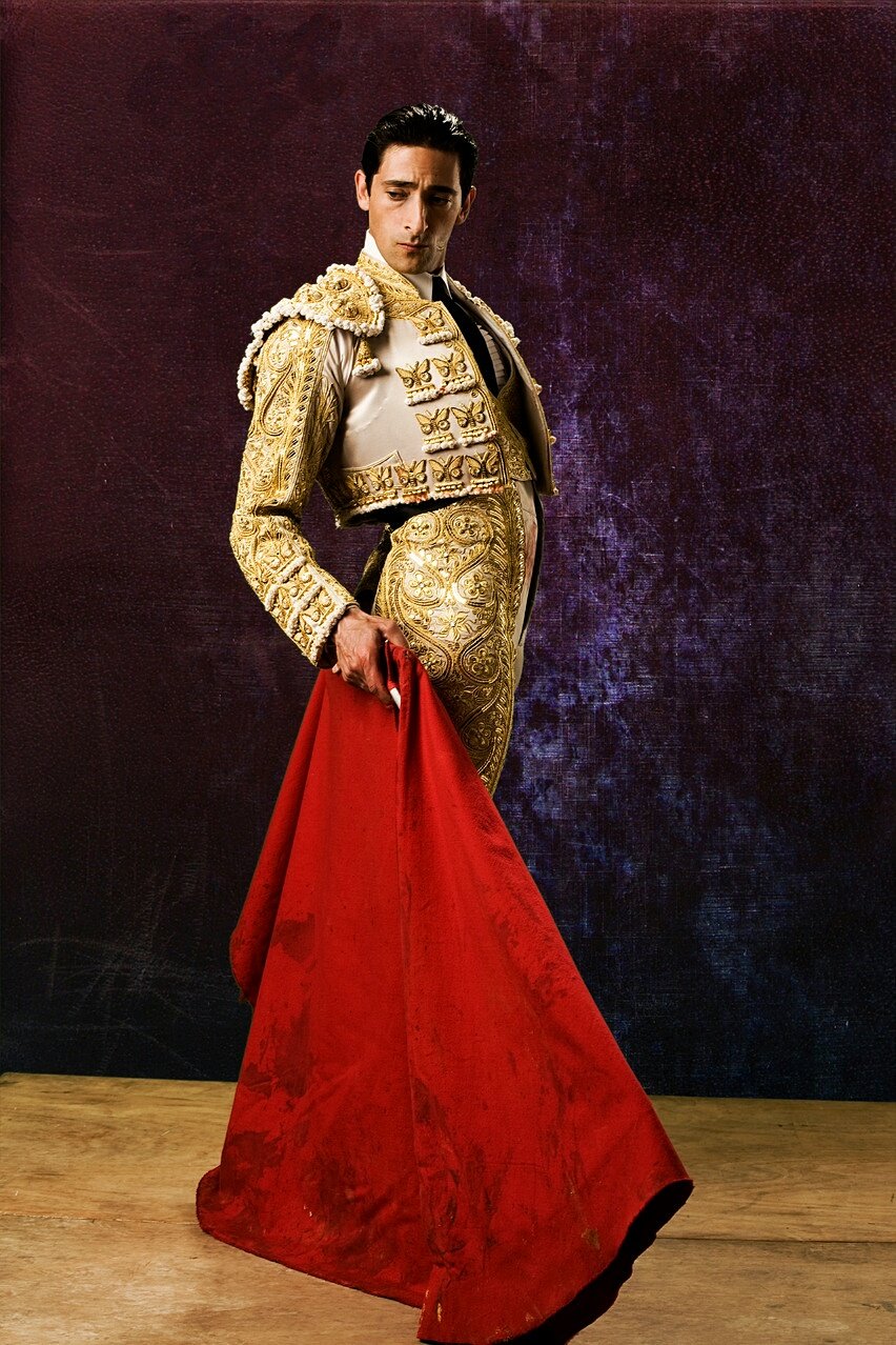 スコッチ 22 エイドリアン ブロディ アメリカ人俳優 彼の特徴的で立派な鷲鼻は計3回骨折していて 最新は サマー オブ サム なお本人は矯正手術をしないと決めている為 現在でも鼻は少し曲がったまま ふぁぼされただけ好きな海外俳優紹介する