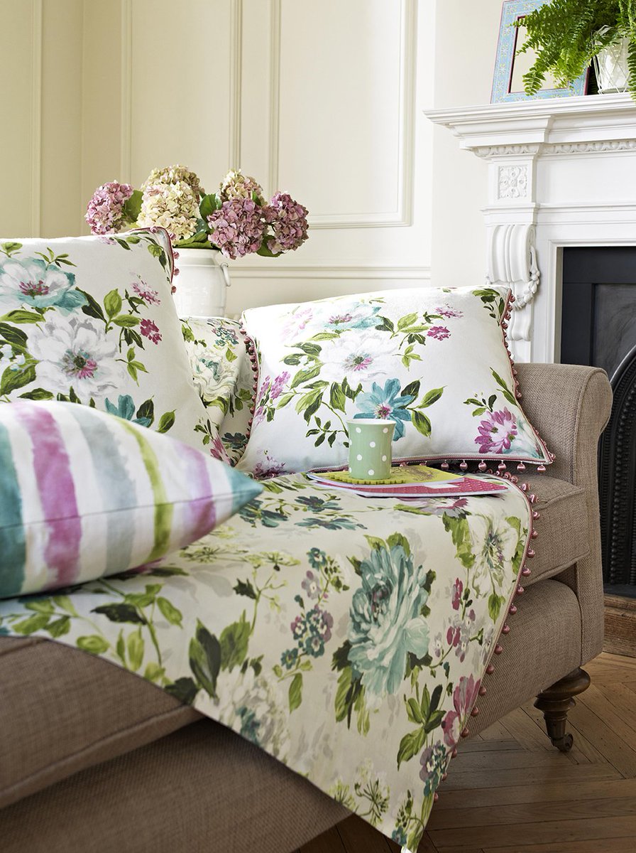 OllerheadDesign's tweet image. Italian Gardens fabric. #interiordesign #inspiration - all ready for spring!