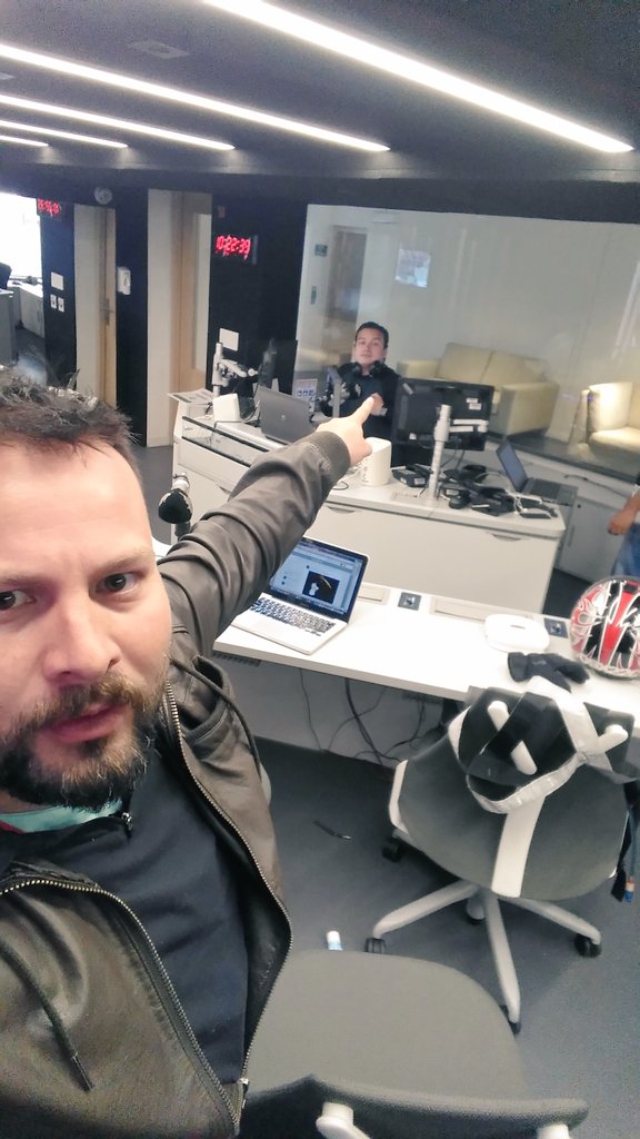 EseTonito's tweet photo. #ComoPolloCon Vibra https://t.co/lqOgOS0XsM