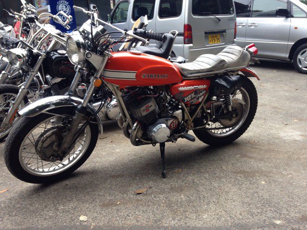 バイクの出品最速発見隊 Auf Twitter 旧車好き必見 神奈川県からカワサキ 500ssが130万円で出品中 走行距離 不明 エグリ外装 不具合あり 値下げ交渉可 T Co 6xjajd5qgt カミナリマッパ 伝説 特攻の拓 T Co Xvbdlm22we