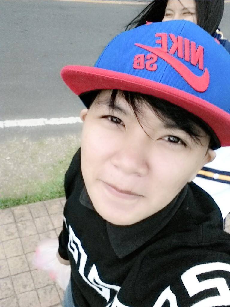 Roangbuan's tweet photo. goodevening guys 😄😄😄😄 https://t.co/Dciy7UgSEa