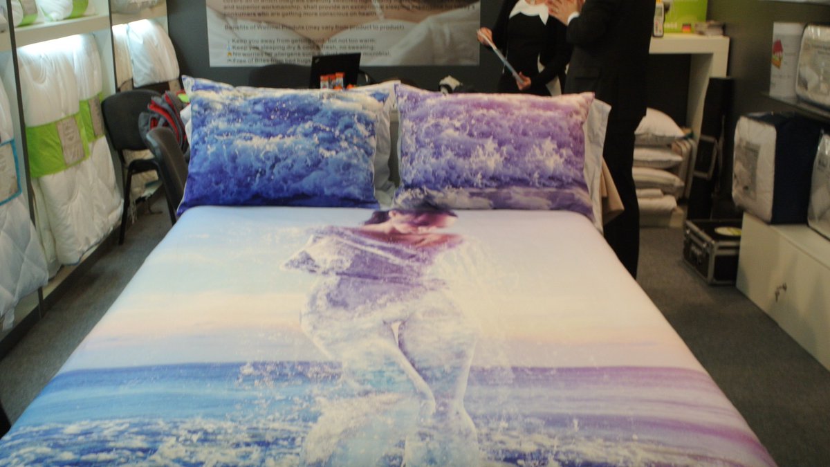 SeaCellEn's tweet photo. Impressions of the trade fair #Heimtextil 2016! Our customer #Wellmei present #SeaCell™! https://t.co/AHMWSvaA03