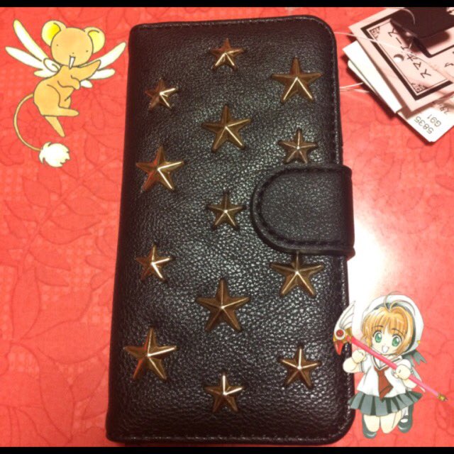 アヤセ しまむらで ジミーチュウ風iphone5sケースgetです 罒 しばらく置いて無かったのに再入荷したみたい T Co Wh919tye3q Twitter