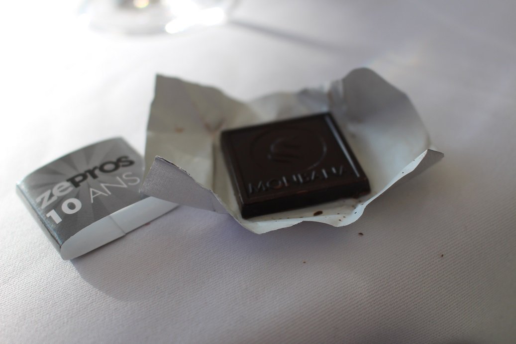 TOKSTER_France's tweet photo. Merci @Monbana_BSO pour ces chocolats, on se régale chez #Tokster et #Zepros ! #chocolat #premium https://t.co/DDM4e6I1Jc