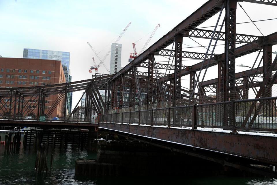danteramos's tweet photo. Instead of tearing down Northern Ave bridge, Boston should give it a sublime rehab. Me:
https://t.co/7ZWCNNDbMT https://t.co/Q3Z5q42PMz