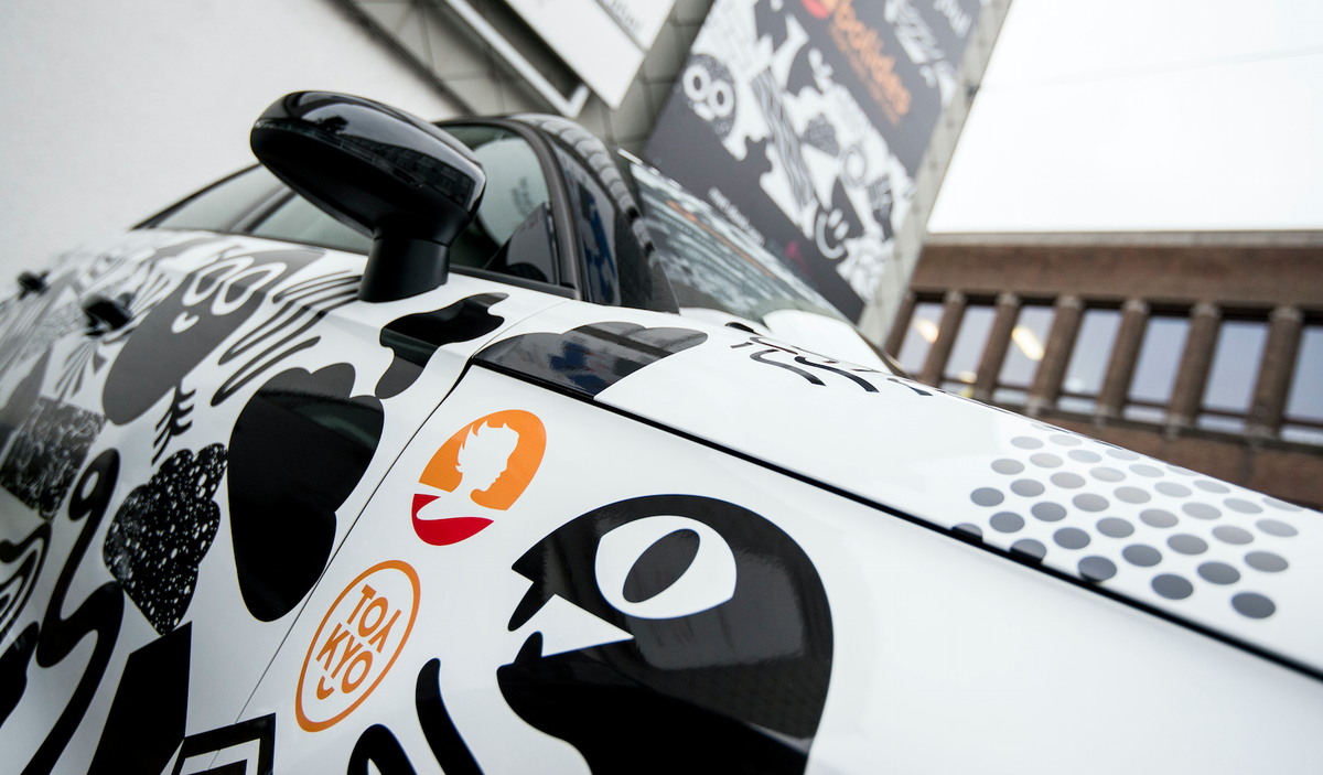 SUPERMACHINE lanceert <a href="/bolides/">bolides</a> in Gent!! Met dank aan <a href="/TOYKYO/">TOYKYO</a>! #ToykyoBolide suprmch.in/1klTd