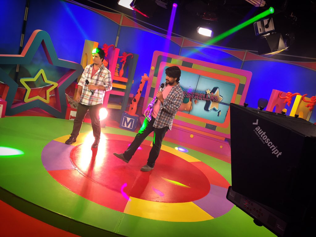 Feliz Día #Peppers hoy nos vemos en <a href="/cestrellastv/">Consentidos Estrellas</a> por <a href="/televentv/">Televen</a> 4:00pm los esperamos!! #EstoyLoco 🌱