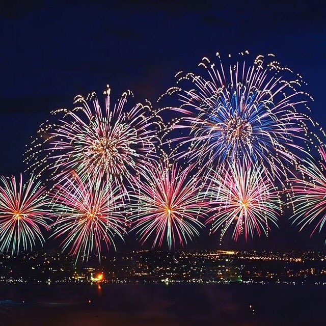 DavidYakas's tweet photo. Fantastic Australia Day #australiaday #australiaday2016 #perthisok #eventslife #skyworks #skyworks2016 #perth https://t.co/Zhnv1yDPTh