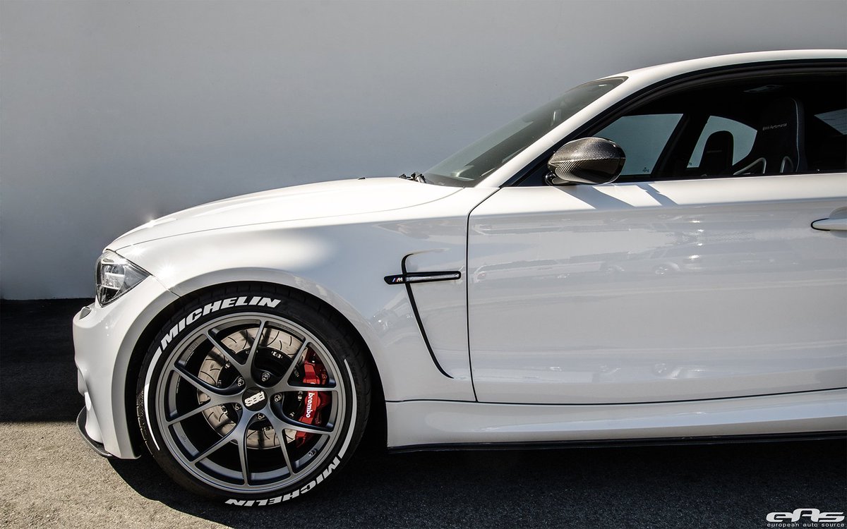 bmw_e82's tweet photo. BMW 1M #E82 (2/2) https://t.co/u8FkRyYnZB