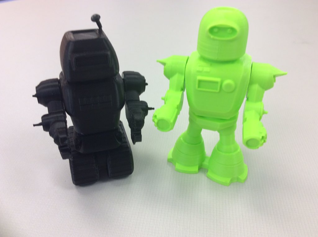 CBAWestChester's tweet photo. #3Dprinting project 2 complete! Our robot has a friend! #cubify https://t.co/at3LBwr081