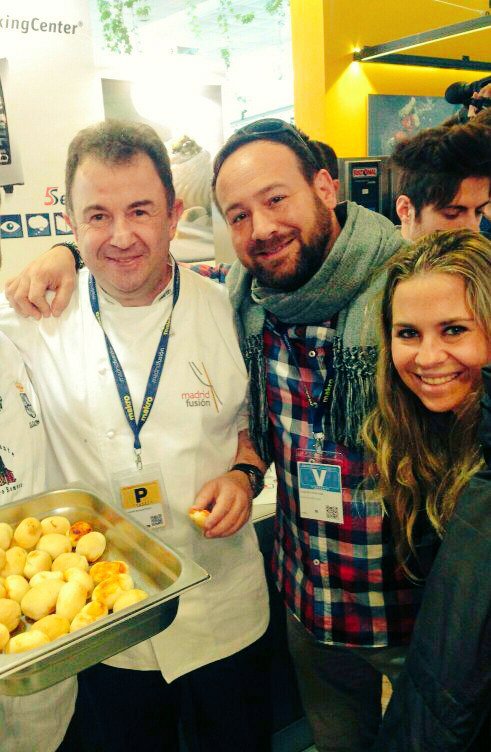 HClaReina's tweet photo. Hoy, reencuentro de nuestro Jefe de cocina con uno de sus primeros maestros, @Berasategui  e #IgnacioCarmona https://t.co/xP3ChbWX79