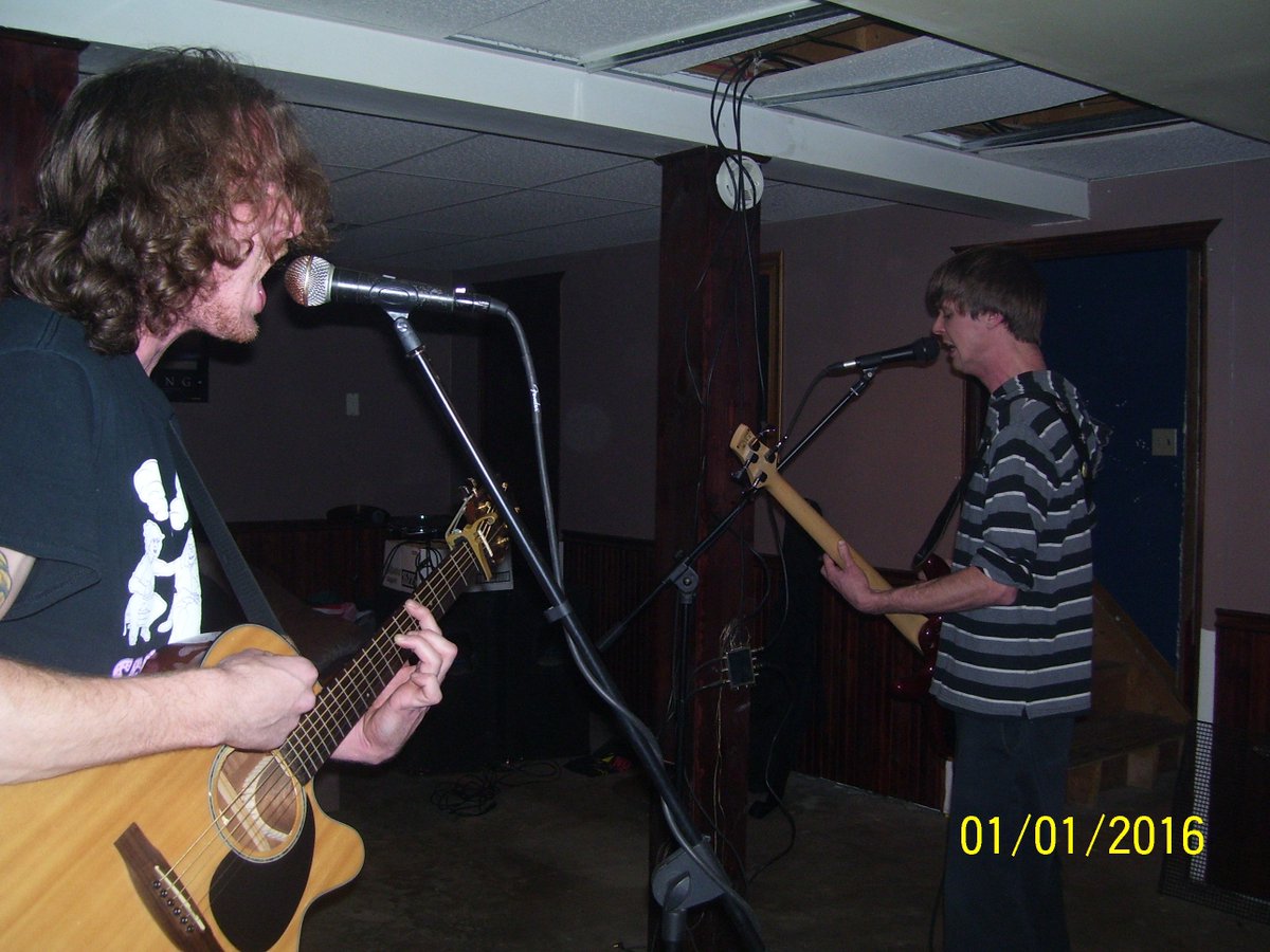 FW2Sh's tweet image. This is how we jam