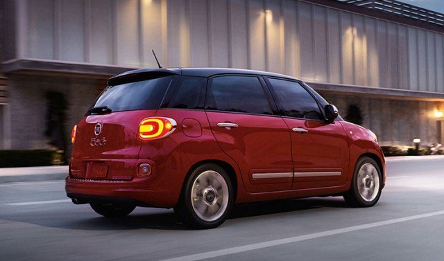 AutosCheatSheet's tweet image. 10 #cars to avoid at all costs: cht.st/xj22k #autos #badcars