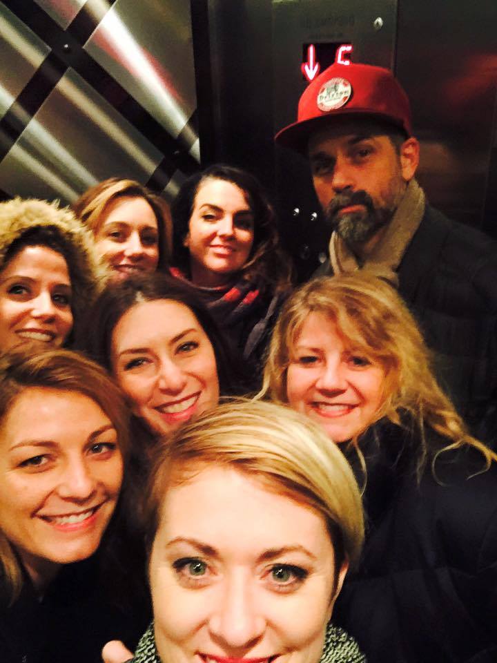 StephMossSalon's tweet photo. Steph traveled to NYC with the @LOrealProUS Academy #Balayage team! #getcertified https://t.co/Tujd2LR5T4 #lpprous https://t.co/oJKOoY3qvZ