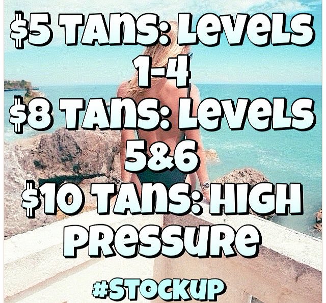 TropicalTanPala's tweet image. Students and staff today is all about you! 🙌🏾🔆📓 #studenttan #TropicalTanPalatine