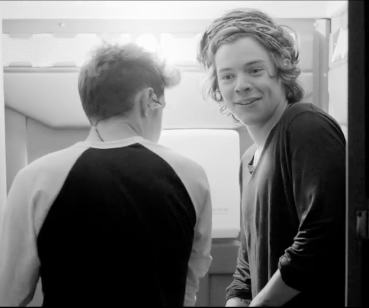 strawlou's tweet image. That face... #1DHistoryVideo vevo.ly/n1x0gl