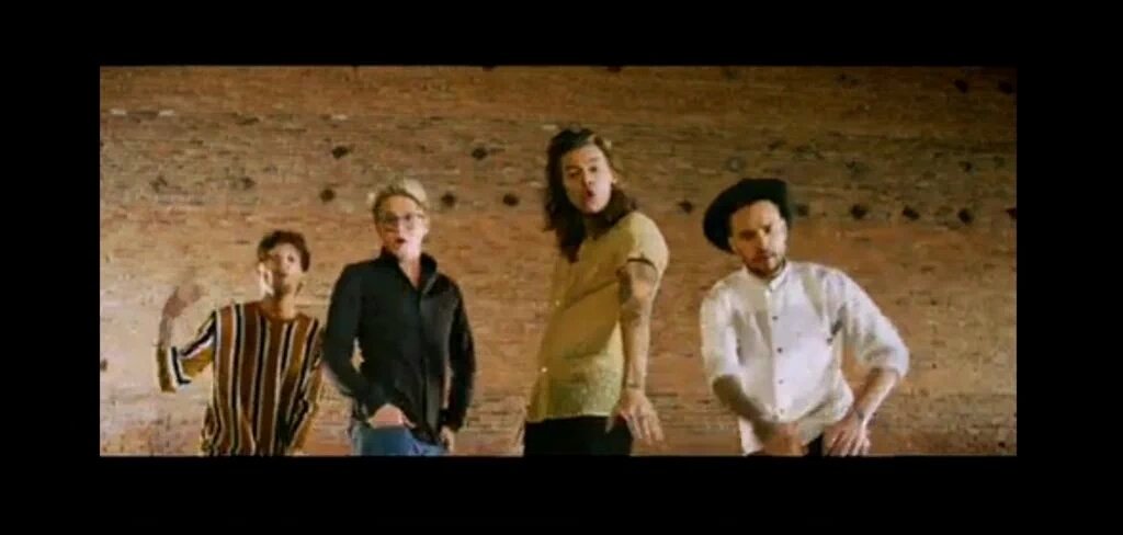 cabellosoloist's tweet image. CHICAS!!!1!!1!1!1!1!1!1