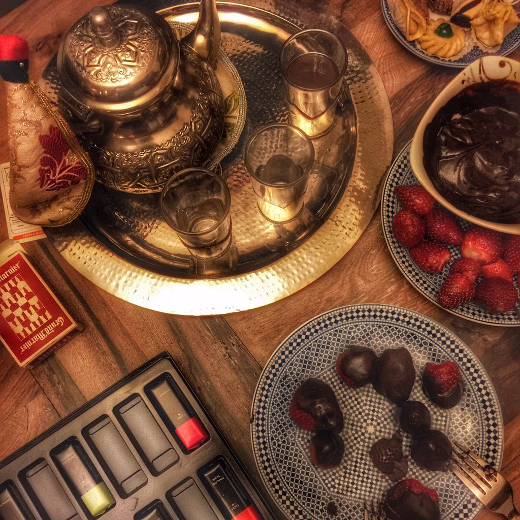 Moroccan tea &amp; Belgium chocolate, ...