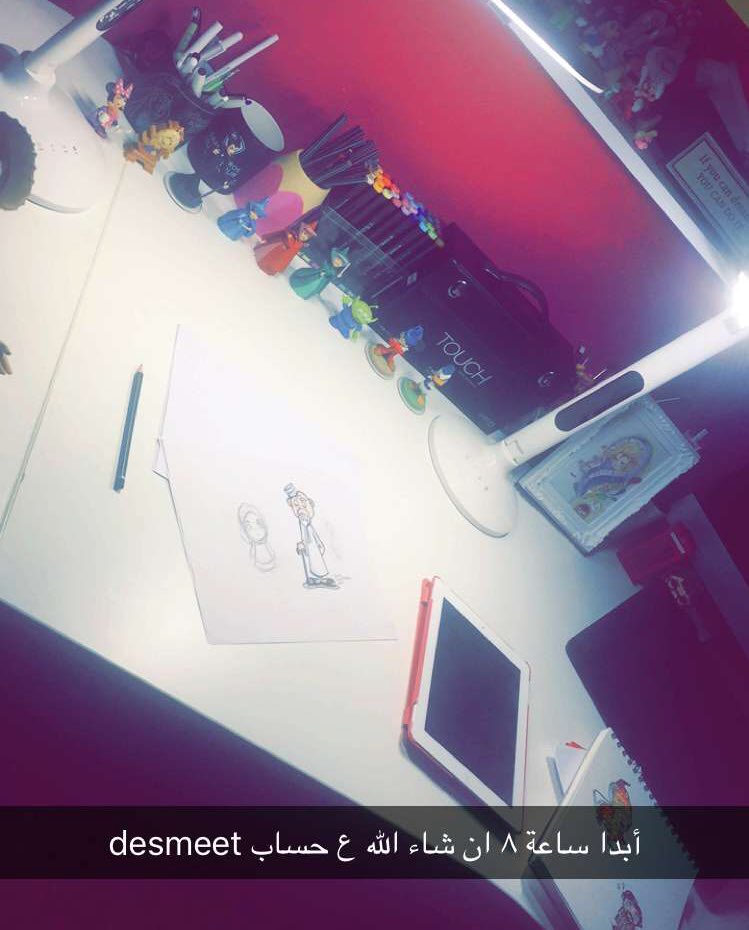 Hanan_Alruzaiqi's tweet photo. #الان الصديقة سارة المخينية على حساب @DesMeet  في سناب شات والحديث عن رسم الشخصيات الكرتونية ❤️️ https://t.co/oEMnZpZLkQ