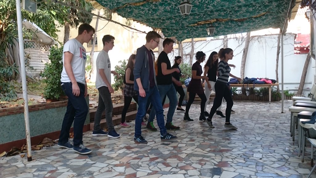TheRoyalLatin's tweet image. #Malaga #salsadancing #notthateasy 😊 #rlsmalaga16 @RLS6thform