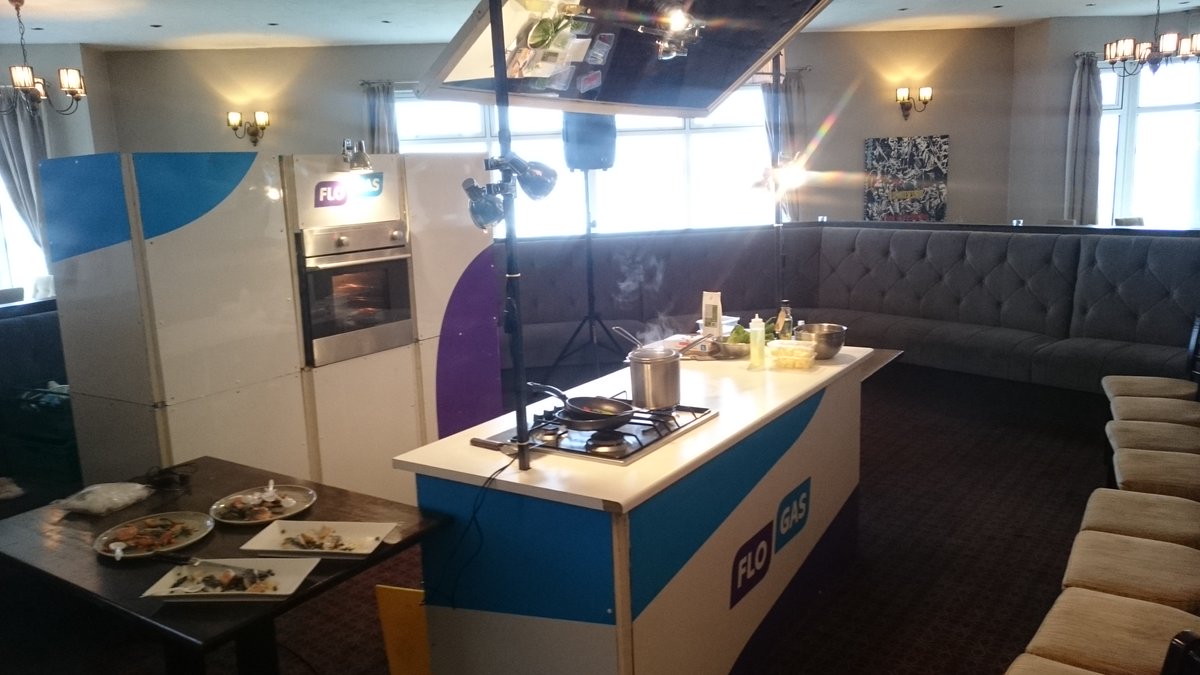 MartinEventMana's tweet photo. Photos from Sundays set up at the @ArmadaHotel. Fantastic location. #WildAtlanticWay https://t.co/Yf6MNFRW0l