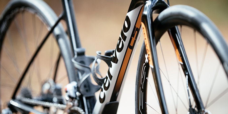 cervelo's tweet photo. Find out how the C5 is #EngineeredtoEndure https://t.co/ajz7KG2vAI https://t.co/Tp3sSbataZ