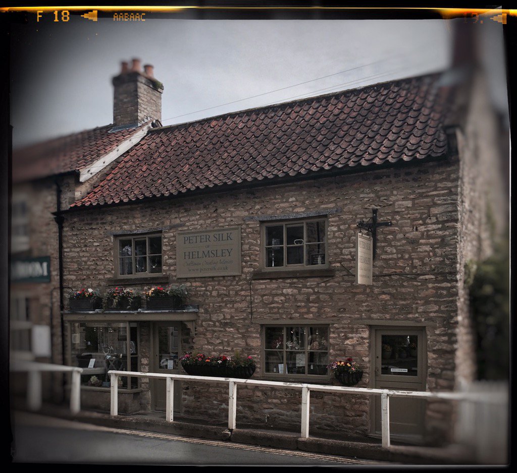 MannionsofYork's tweet image. Just exchanged contracts on this little Yorkshire beauty. Mannion &amp;amp; Co Helmsley !!! Maybe ???