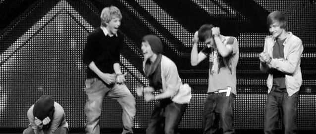 nadialessia's tweet photo. When they first came in,
When they first went out.

But they will come back, this is not the end.

#1DHistoryVideo https://t.co/4IFGFcP5D9
