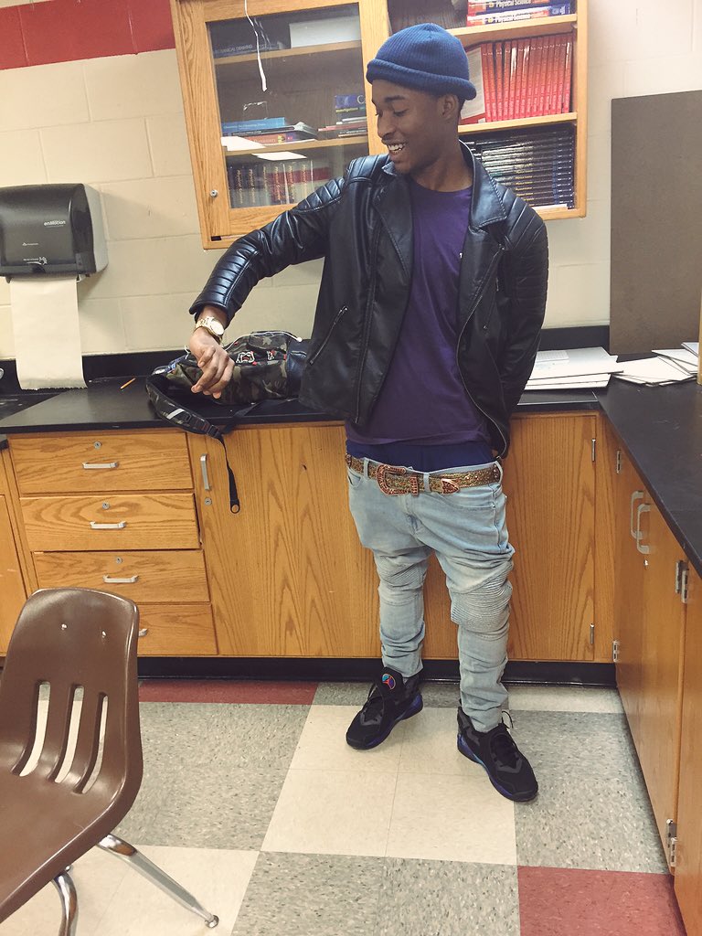 richmikey_'s tweet photo. I Double Dab In My Jimmy #Retro8s #BK #NLMS ๐ธ https://t.co/3iRhrY3faC