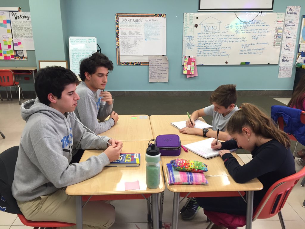 LauraPBlancoV's tweet photo. Gr 5 interviews HS students about housing issues in our community. #TECHOASFM #DesignThinking https://t.co/stlzOPQONC