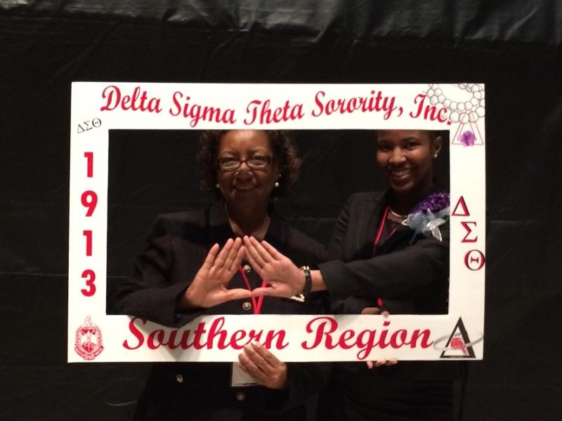 DSTMobile's tweet image. Mobile Alumnae at State Cluster in Dothan, Alabama. Great weekend! #DSTSouthernRegion @CityofDothan @DeltaNational M
