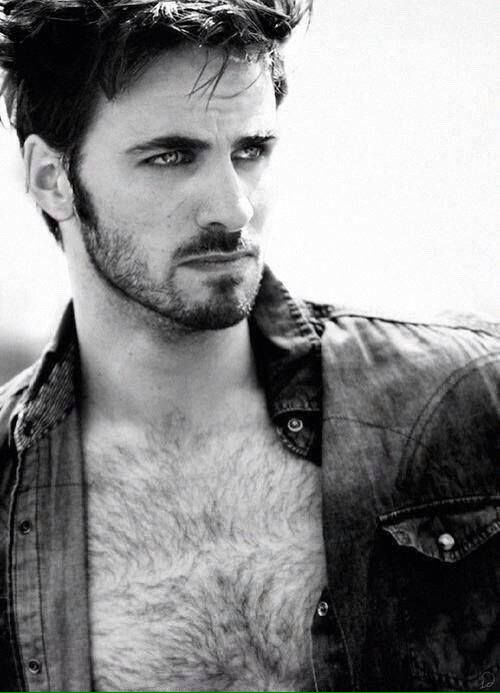 EffectDauntless's tweet photo. que homem HAPPY BIRTHDAY COLIN https://t.co/u2LJBQ8T59