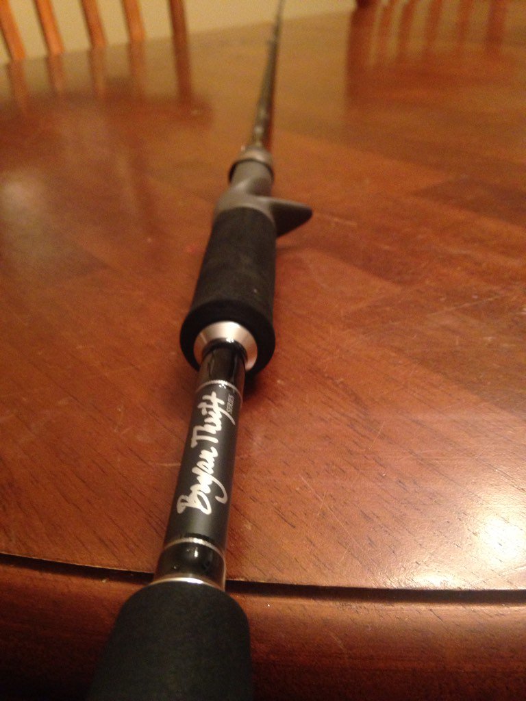 megabassmafia's tweet photo. Finally new cranking stick is in, definitely hitting the water tomorrow! #readytopunish https://t.co/4Oc92mm51K