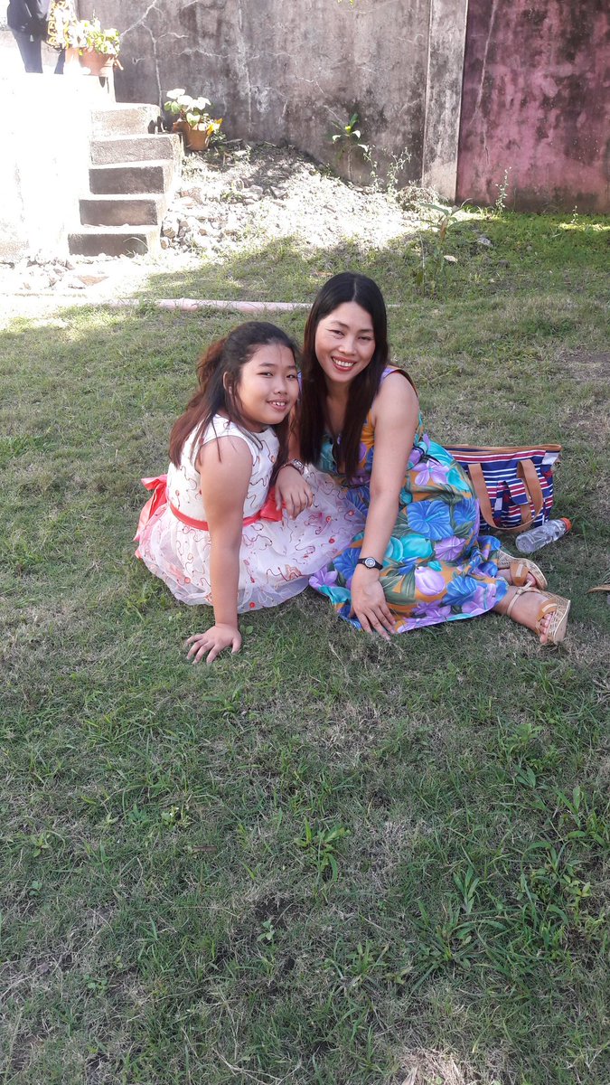 UmaliDhin's tweet photo. my girl💖👱🌸😙😘 https://t.co/t4rkkCoaoW