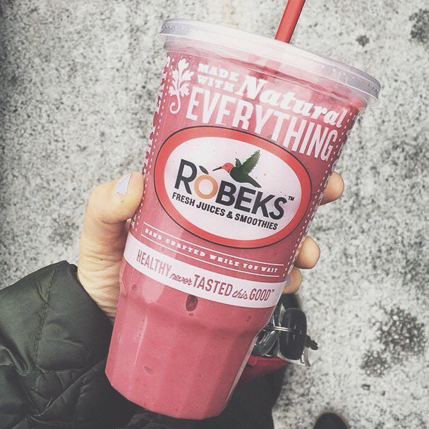 Robeks's tweet image. Hello there, old friend. #RaspberryRomance  Photo by @loopedblog