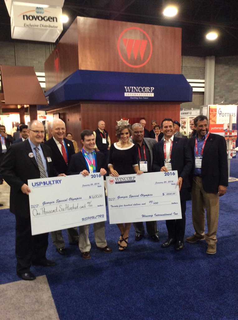 Hall_Schools's tweet photo. @USPOULTRY1947 and Wicorp present checks to Special Olympics with the help of Miss America https://t.co/RnkcyjZ0d1